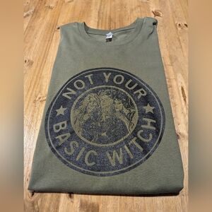 NWT Hocus Pocus Starbucks Not Your Basic Witch T-shirt Size Large